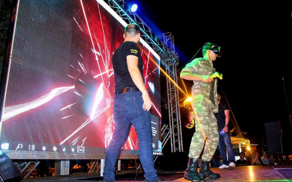 Şəhər parklarında VR zonaları və açıq hava əyləncəsi