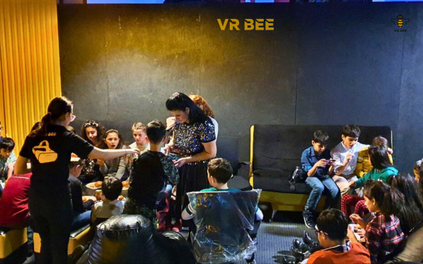 Şəhər məktəblərində xüsusi VR tədbirləri